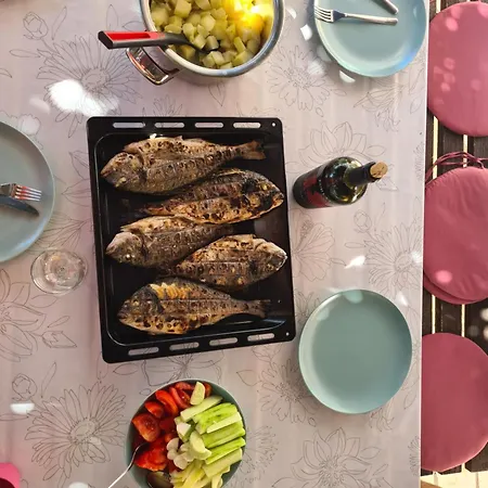 Simac Okrug Gornji 트로기르