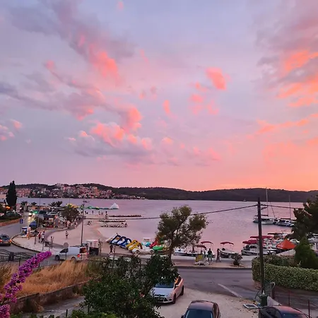 Simac Okrug Gornji Apartman *