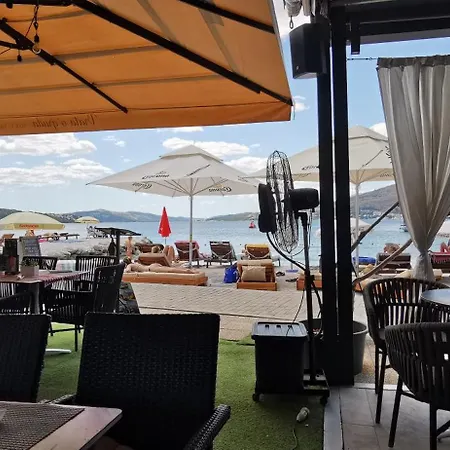 Simac Okrug Gornji شقة *